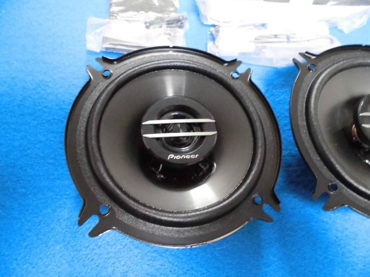 スズキ 現行ジムニー JB64W ジムニーシエラ JB74W 2018年7月~ 純正フロントスピーカー 純正スピーカーブラケット