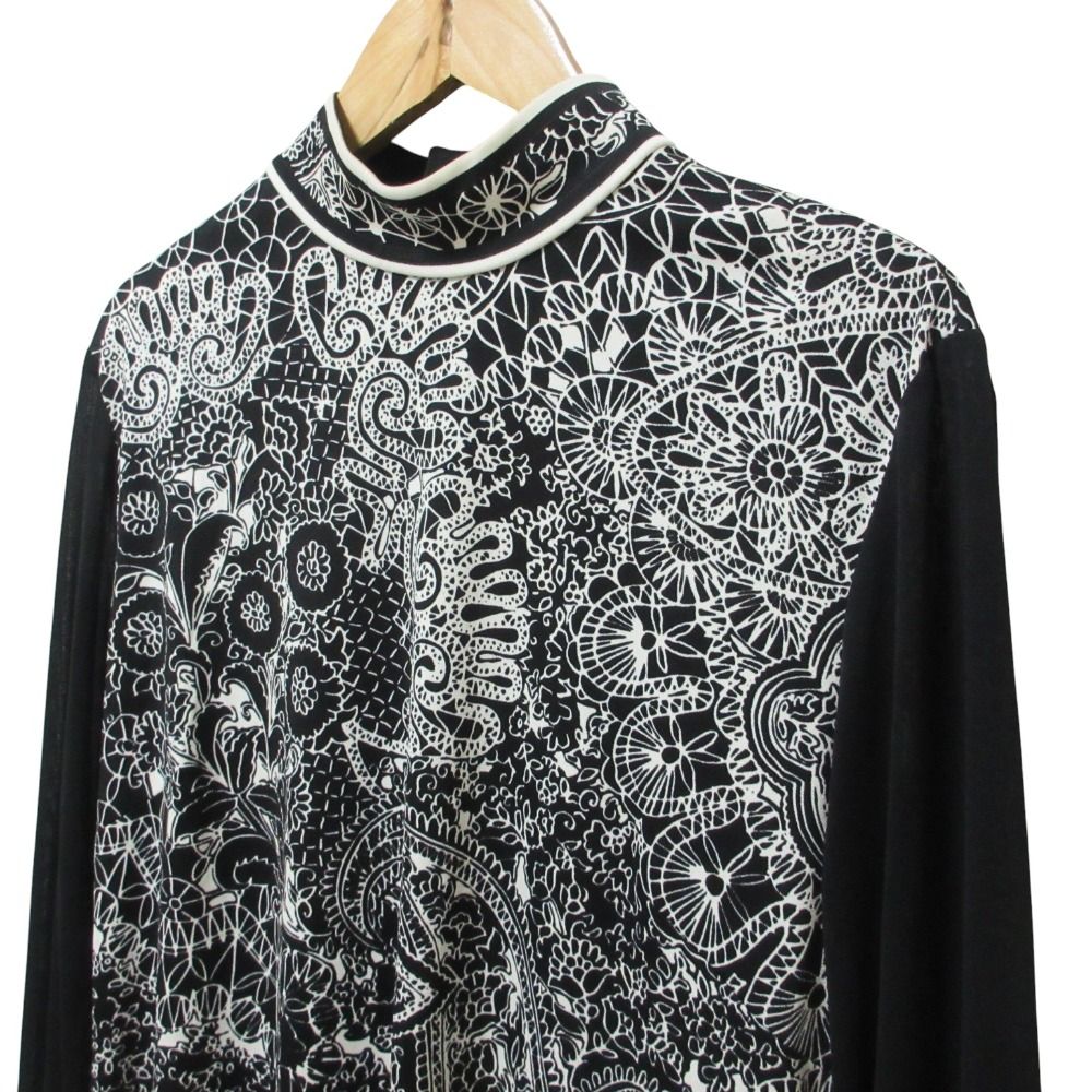 良品 LEONARD レオナール ペイズリー柄 ハイネック 長袖 カットソー ブラウス ブラック レディース 古着 中古 良品 LEONARD レオナール ペイズリー柄 ハイネック 長袖