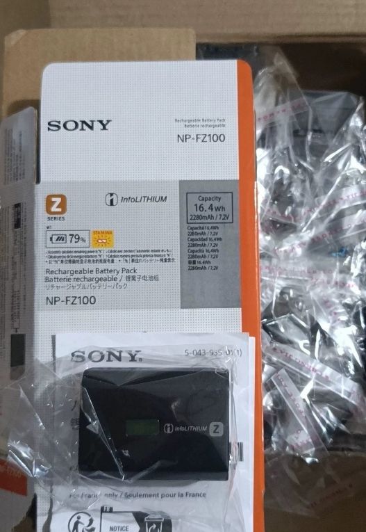 ソニー NP-FZ100バッテリーパック