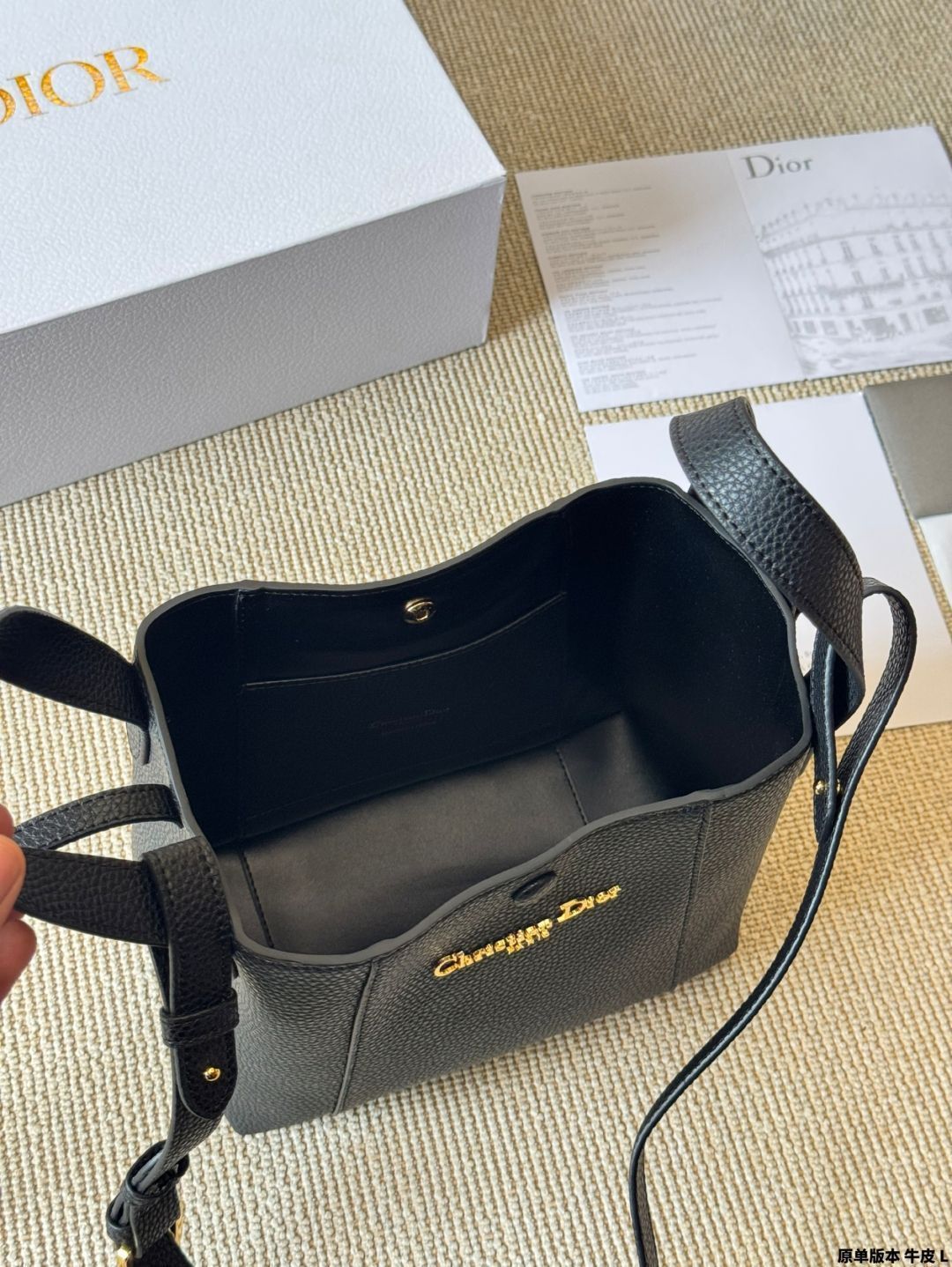 使い方色々♪ Dior Signature バケットバッグ S DIOR | Signature バケットバッグ スモール ディオール
