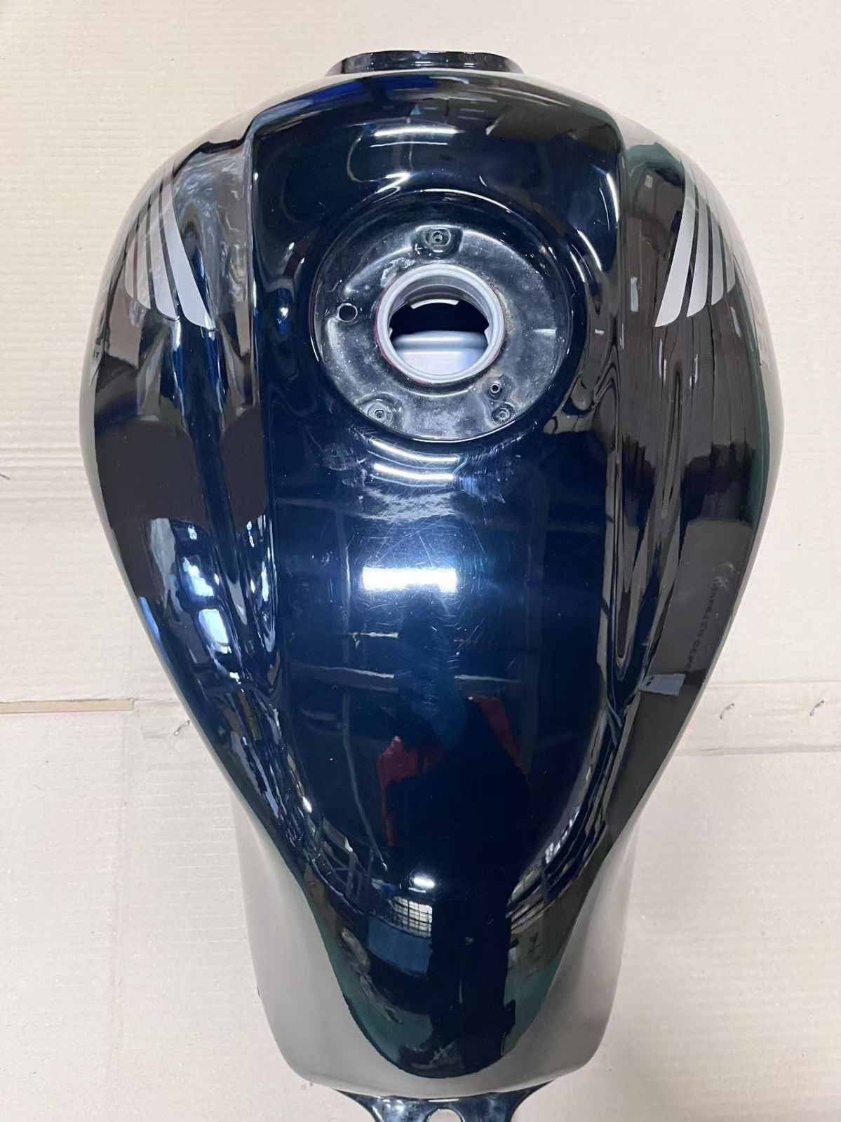 cb400sf revo nc42 タンク CB400SF Revo NC42 青色ガソリンタンク CB400SF NC42 ガソリンタンク