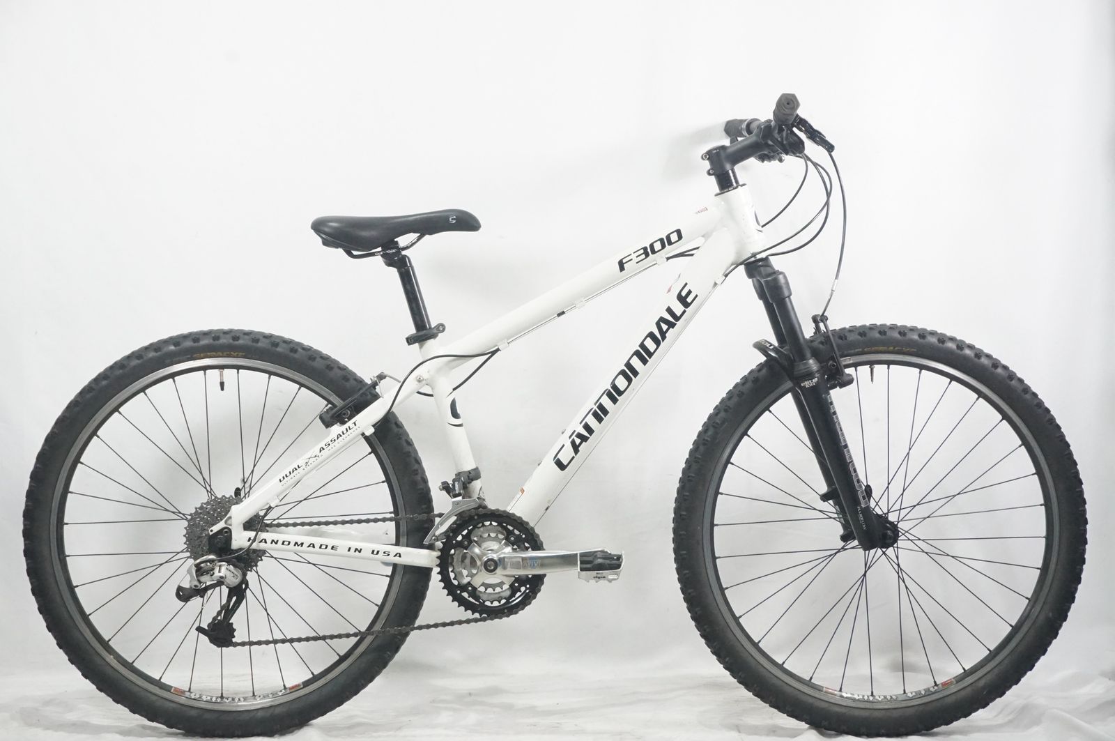 ジャンク CANNONDALE キャノンデール F300 2001年モデル マウンテンバイク | バイチャリAKIBA店