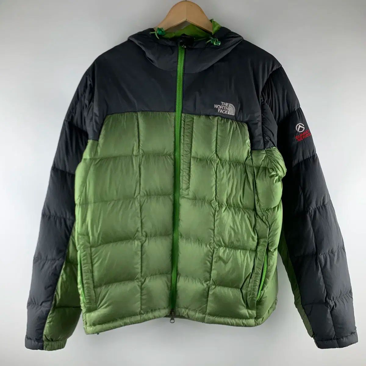 ノースフェイス　サミットシリーズ　ダウンジャケット　グースダウン 800フィル ノースフェイスサミットシリーズダウンジャケットグースダウン 800フィル