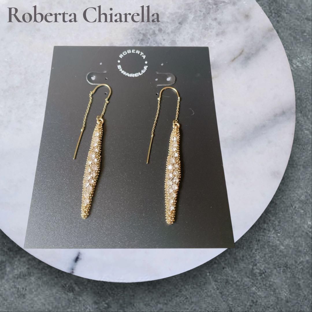 本日限定！ロベルタチャレラ　上品な輝きのお洒落ピアス　22金ゴールドメッキ 本日限定！ロベルタチャレラ 上品な輝きのお洒落ピアス 22金