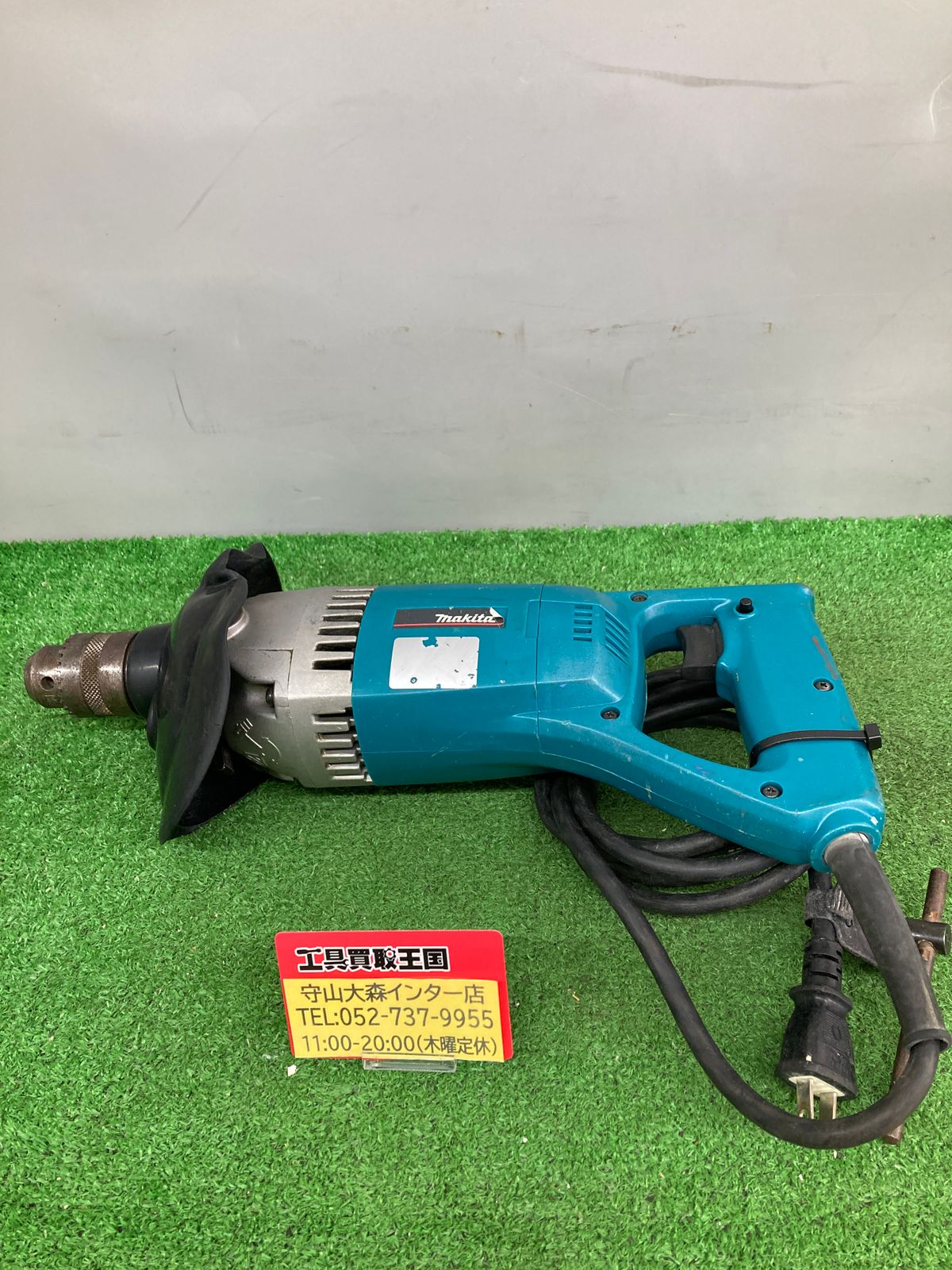 中古品】【0921】☆makita(マキタ) ダイヤコア震動ドリル 8406 