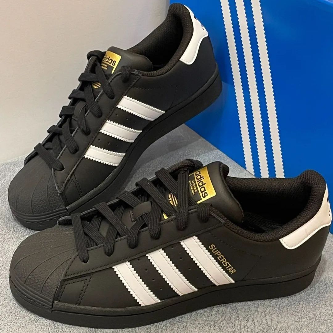 新品未使用 adidas originals superstarアディダス・オリジナルズ・スーパースター 新品スニーカー男女兼用 並行輸入品 -  メルカリ