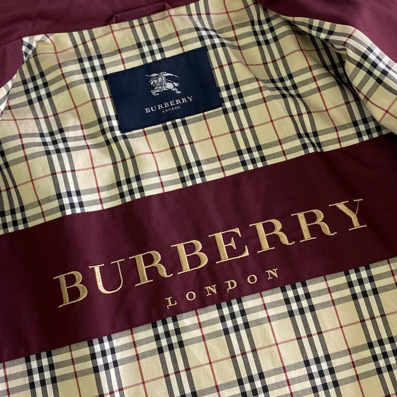24j31 BURBERRY LONDON バーバリーロンドン 裏地ロゴ入り ノバ