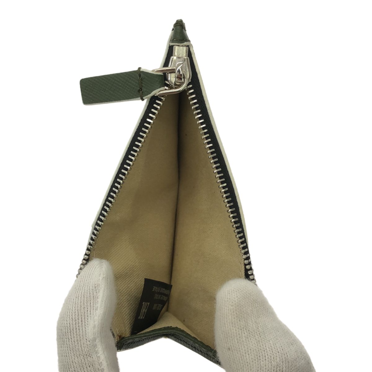 MARNI マルニ フラグメントケース PFMO0025LP カーキ レザー  