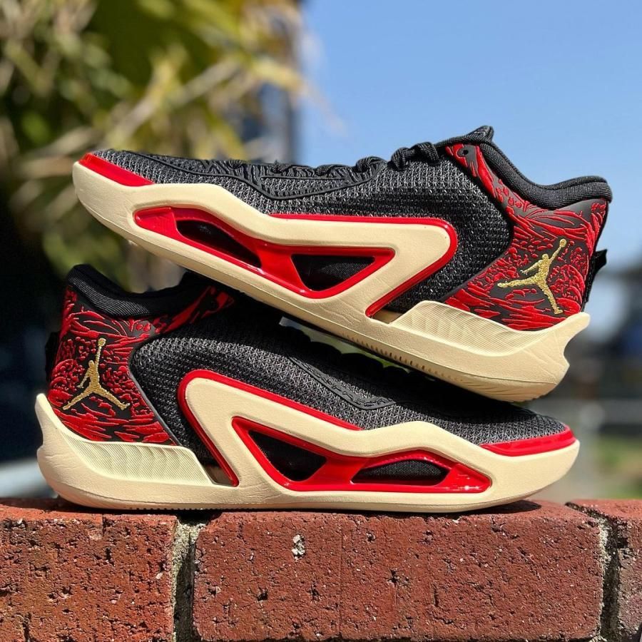 JORDAN TATUM 1 'ZOO' ナイキ ジョーダン テイタム 1 ジェイソン テイタム 【MEN'S】 black/metallic  gold-university red-beach DX6734-001