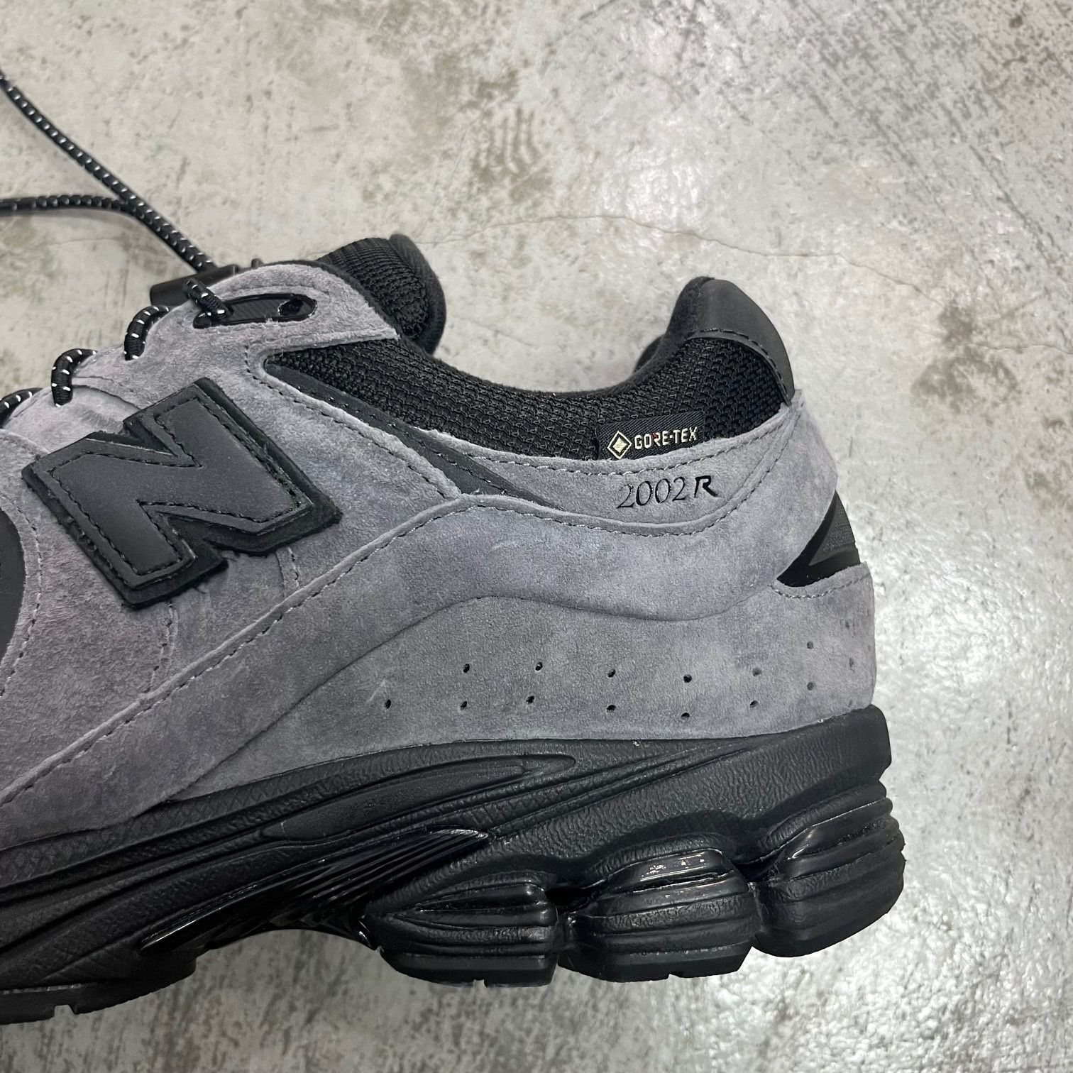 JJJJOUND × NEW BALANCE 2002R JJJJOUND × NEW BALANCE 2002R