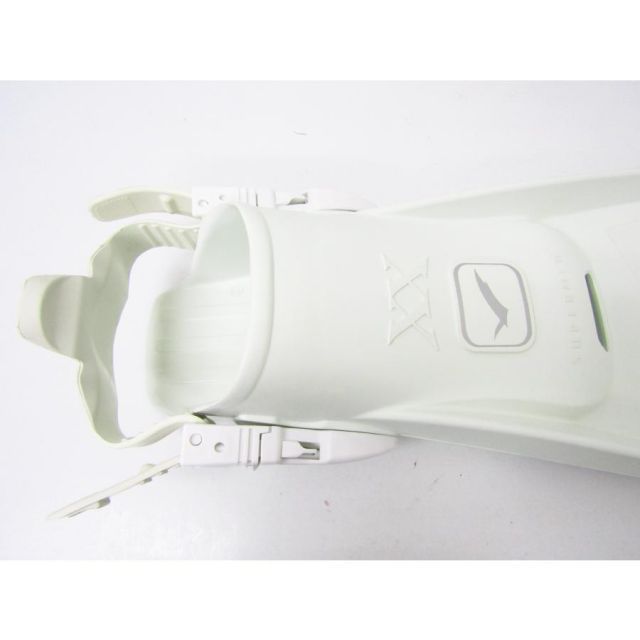 GULL - GULL ミュー　ホワイト　M  新品未使用品 Amazon | GULL ミュー フィン GF-2023 Mサイズ ホワイト | GULL