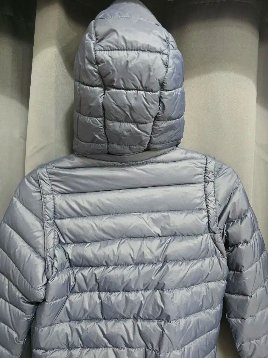 キッズ FENDI フェンディ ネイビー 軽量 ダウン ジャンパー - ベスト STEELWINDOWSANDDOORS_COM