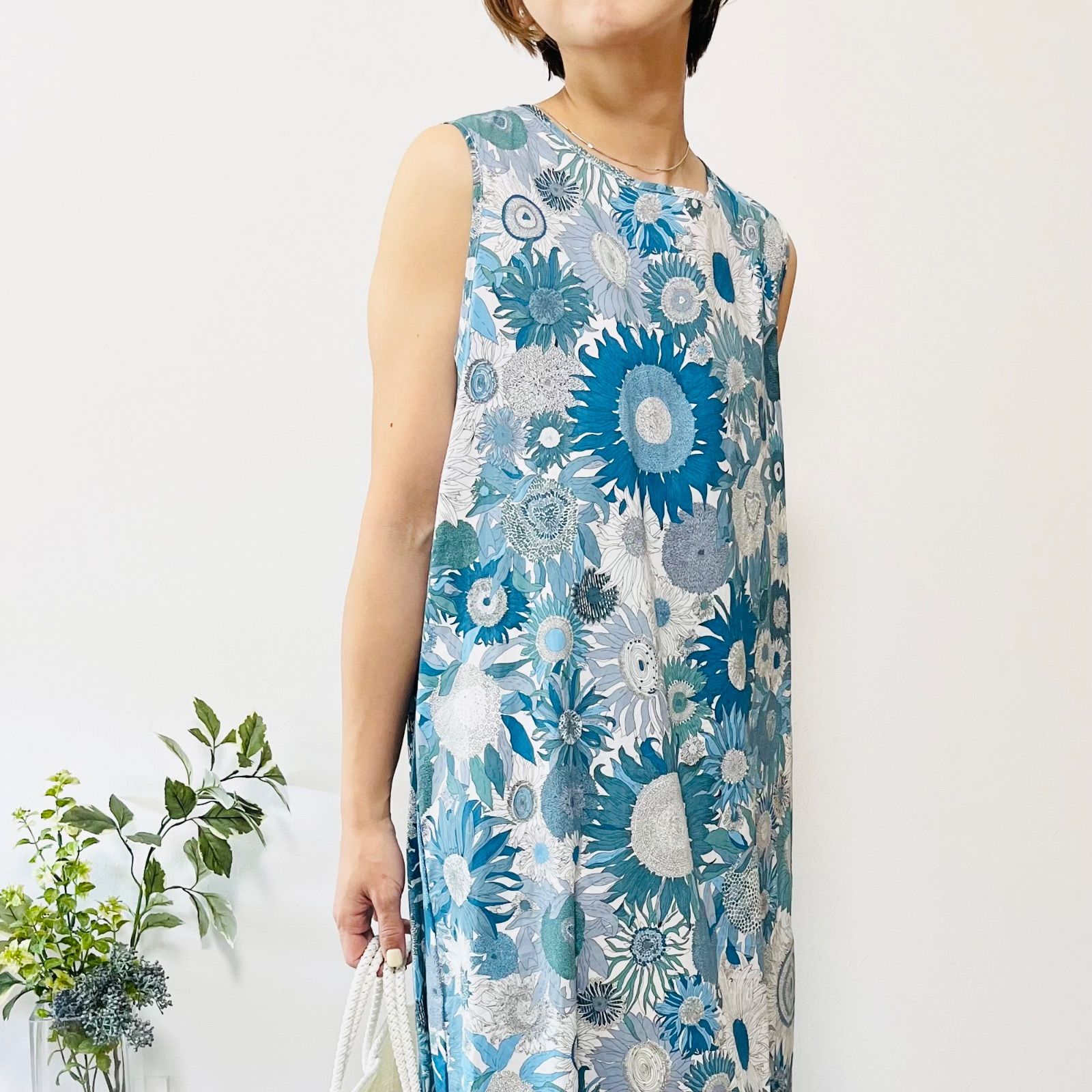 ☆再入荷☆リバティ柄ひまわりマキシ丈ワンピース / リゾート