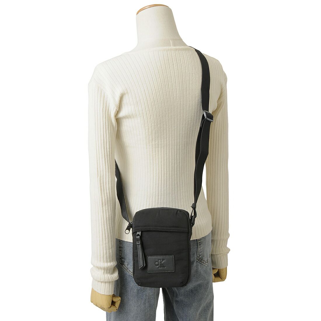 カルバンクラインジーンズ ショルダーバッグ LV04G3089G UB1 CALVIN KLEIN JEANS カルバンクラインジーンズ ショルダーバッグ
