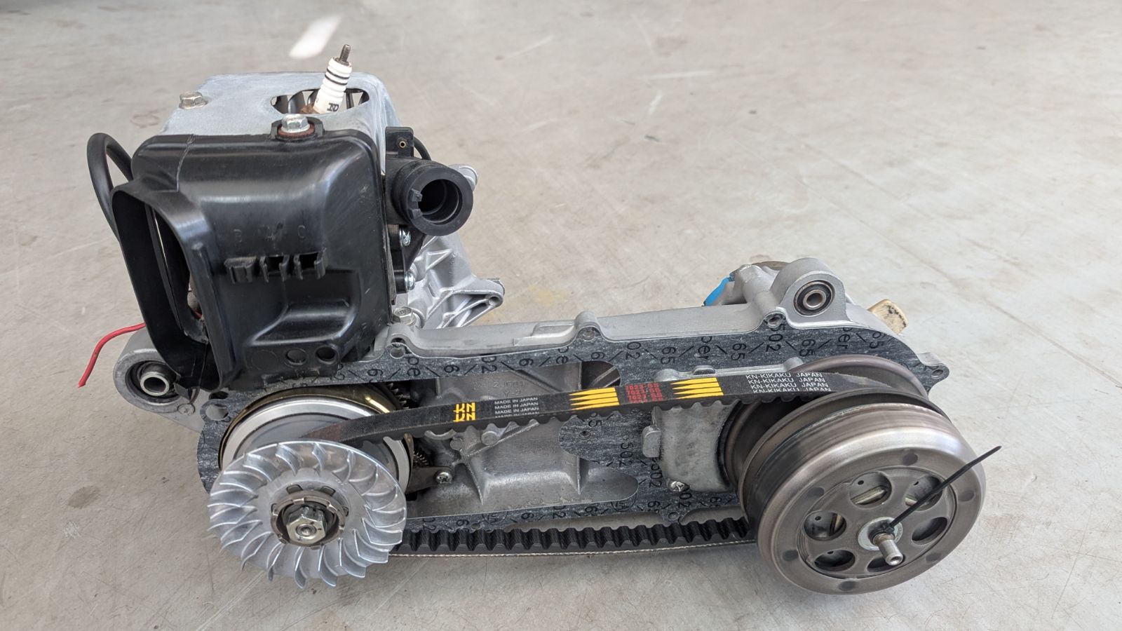 ヤマハ 27V JOG エンジン本体 ペリカンジョグ 縦型