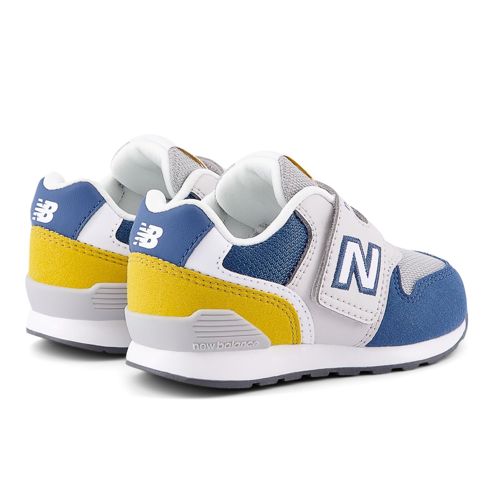 ニューバランス