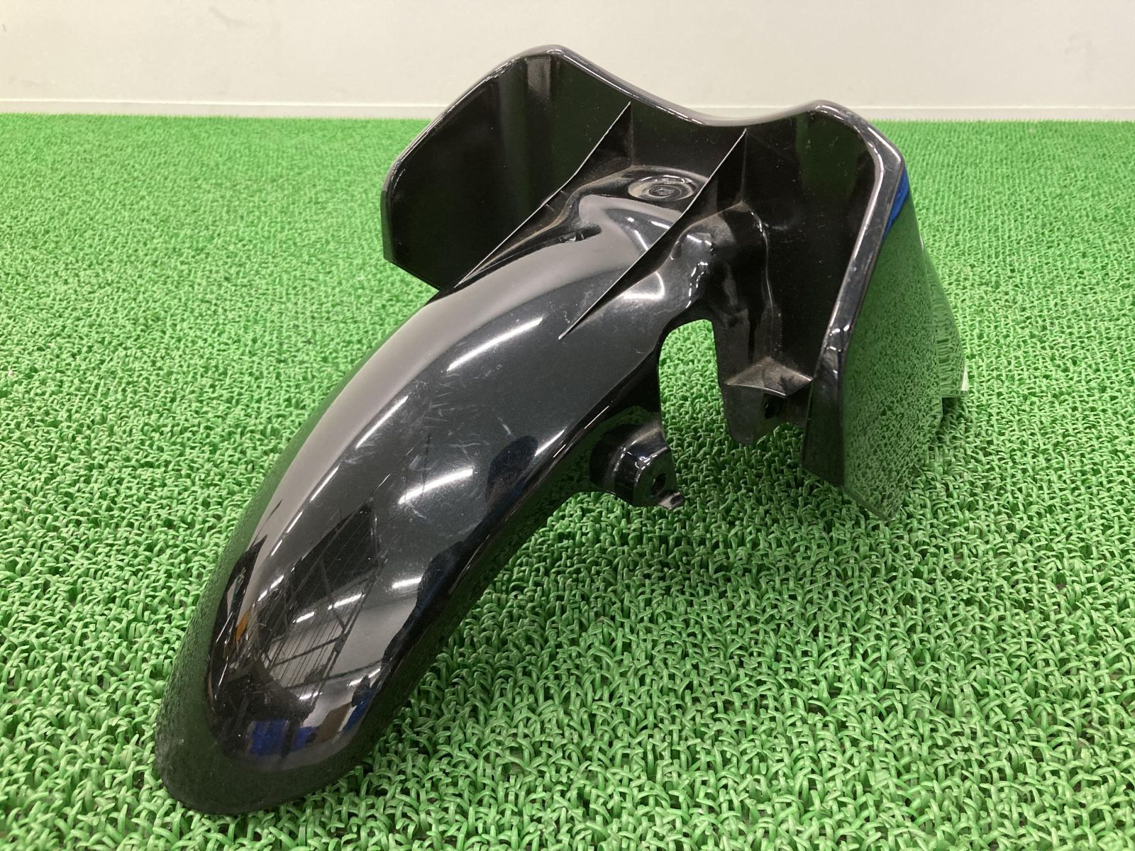 PCX125 フロントフェンダー 黒 K35 ホンダ 純正 中古 バイク 部品 JF56