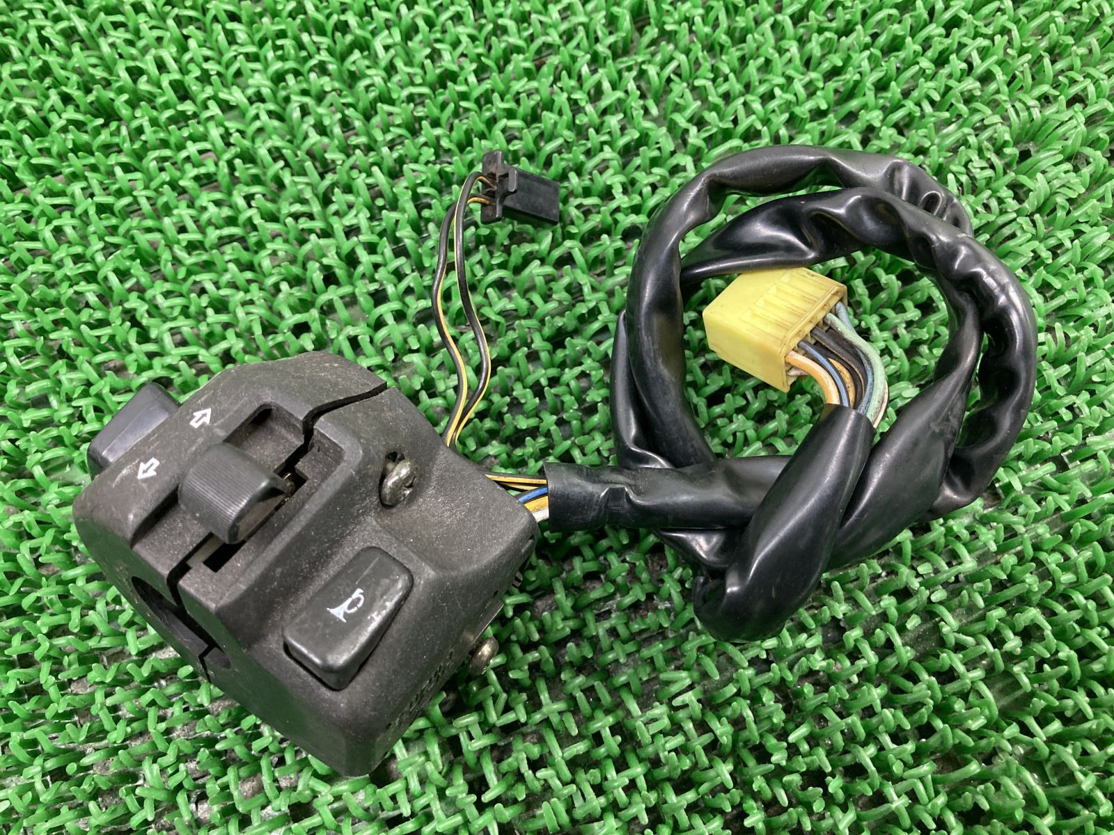 グラストラッカービッグボーイ ハンドルスイッチ 左 374-18