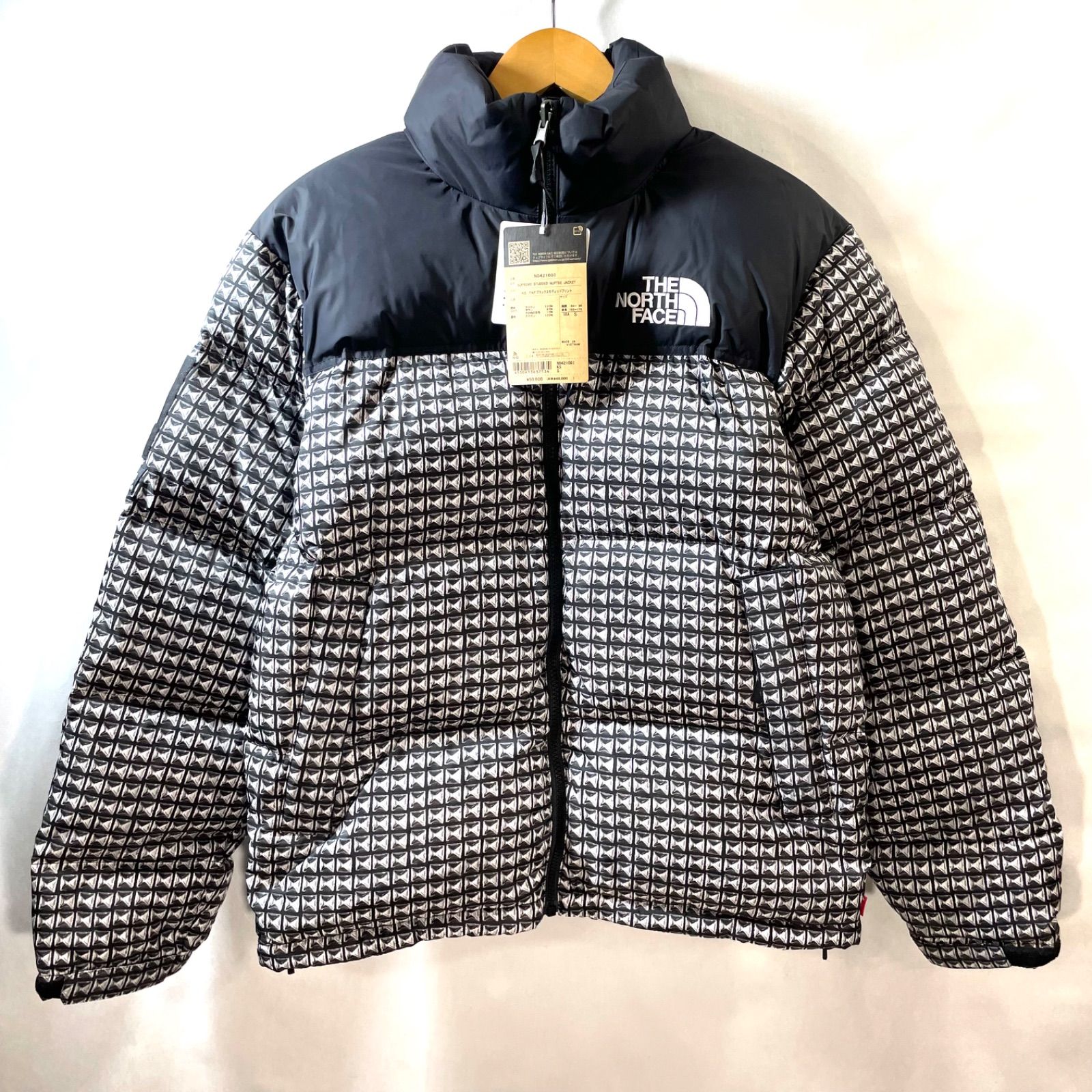 68】Supreme The North Face Studded Nuptse Jacket 21ss シュプリーム