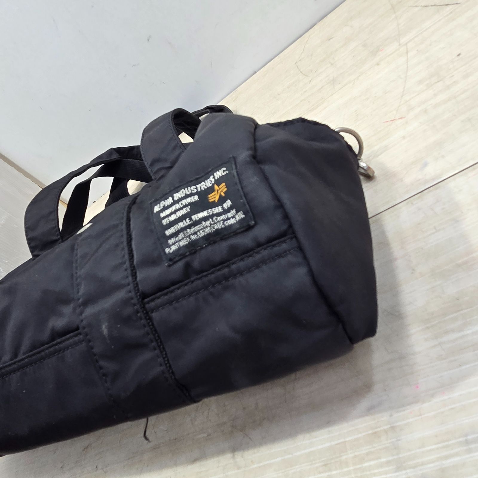 9 S98145 ALPHA INDUSTRIES アルファインダストリーズ ショルダー 