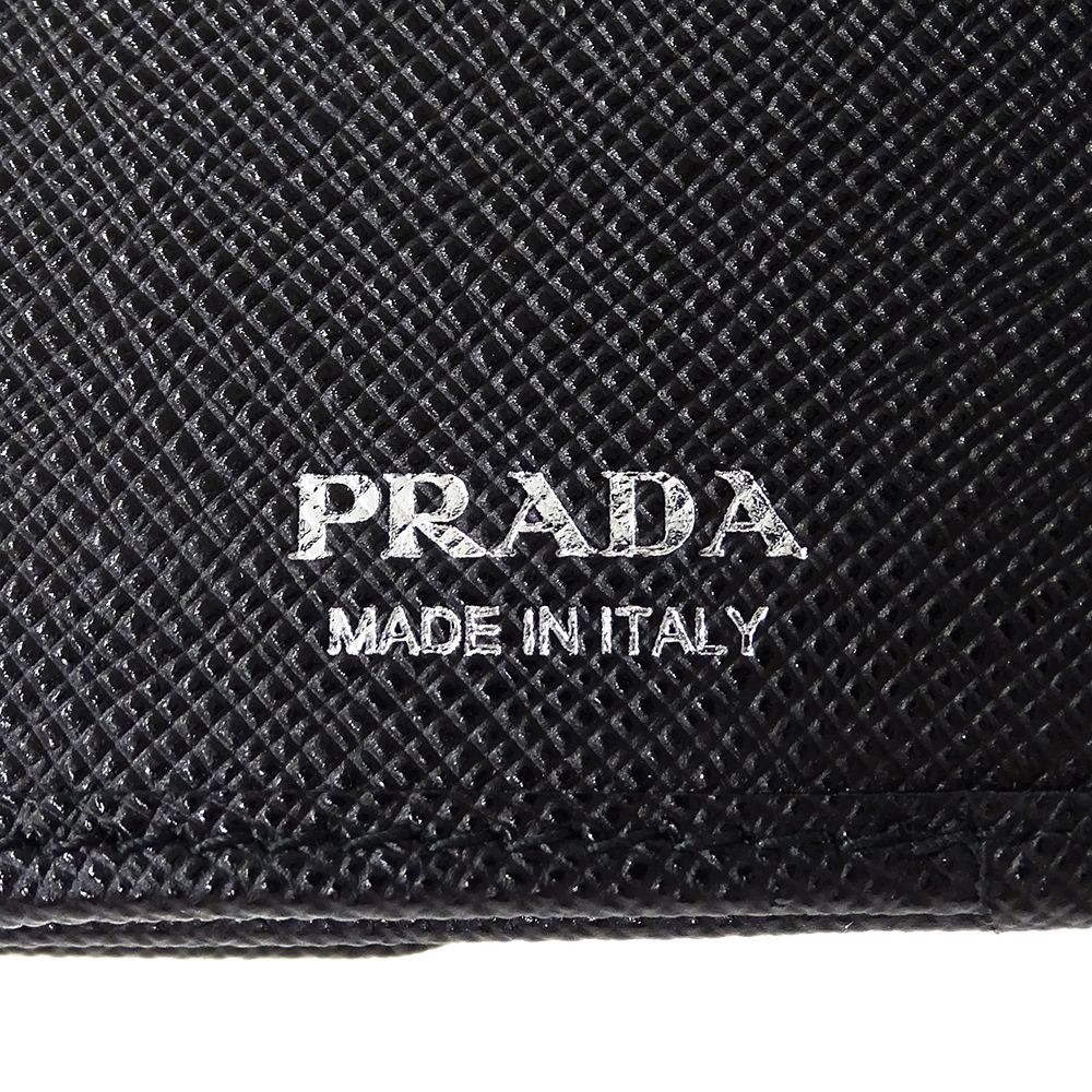 美品 現行モデルPRADA☆鑑定済☆サフィアーノ1MH043 黒 プラダ財布 美品 現行モデルPRADA☆鑑定済☆サフィアーノ1MH043 黒 プラダ