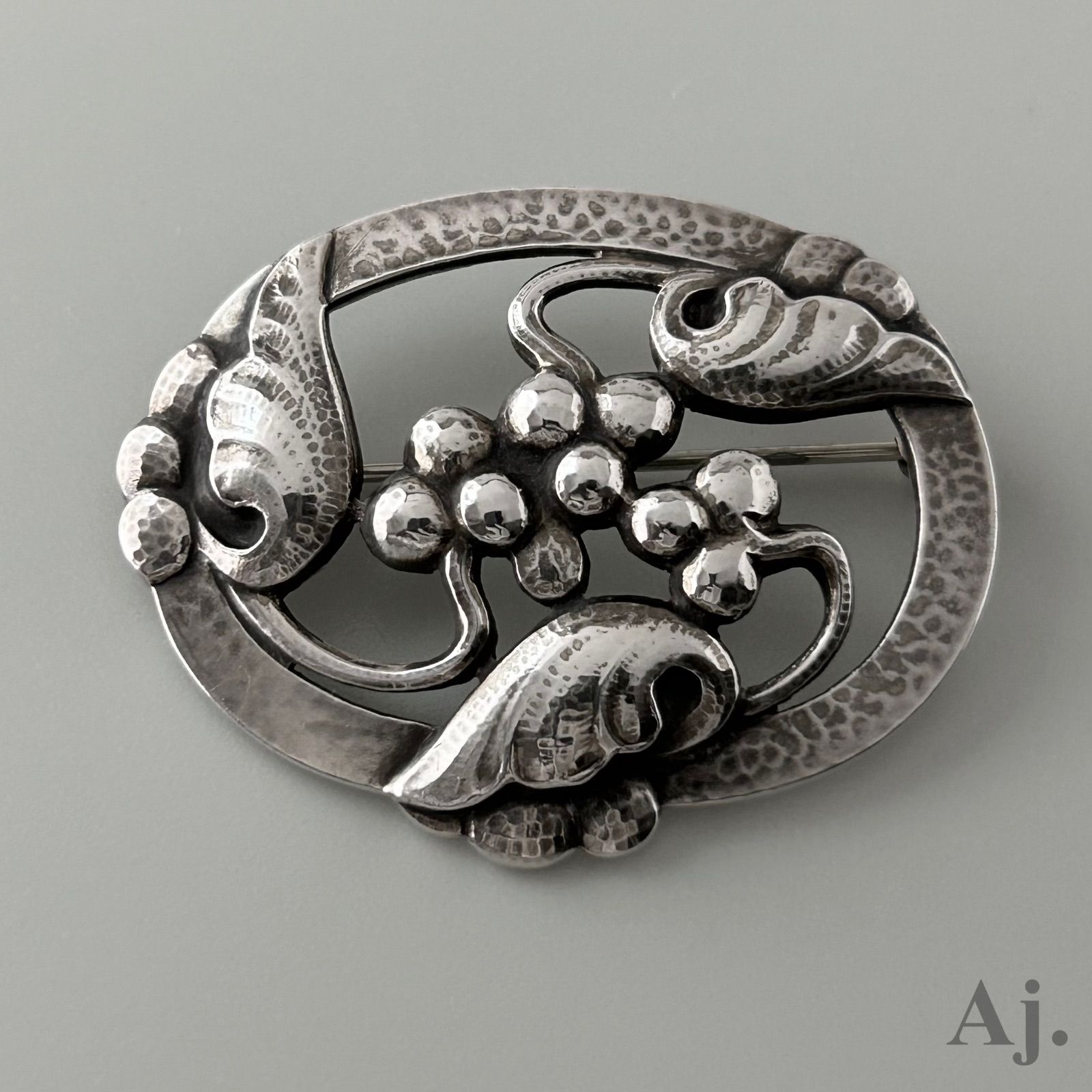 ジョージジェンセン ブローチ 101 ムーンライトグレープ 葡萄 AG925