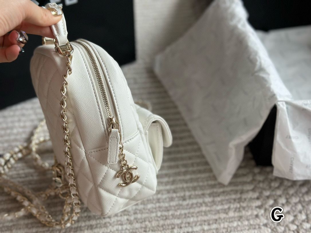 今日 Chanel 24C New Mini Backpack シャネル 24C ニューミニバックパック-MM輸入1