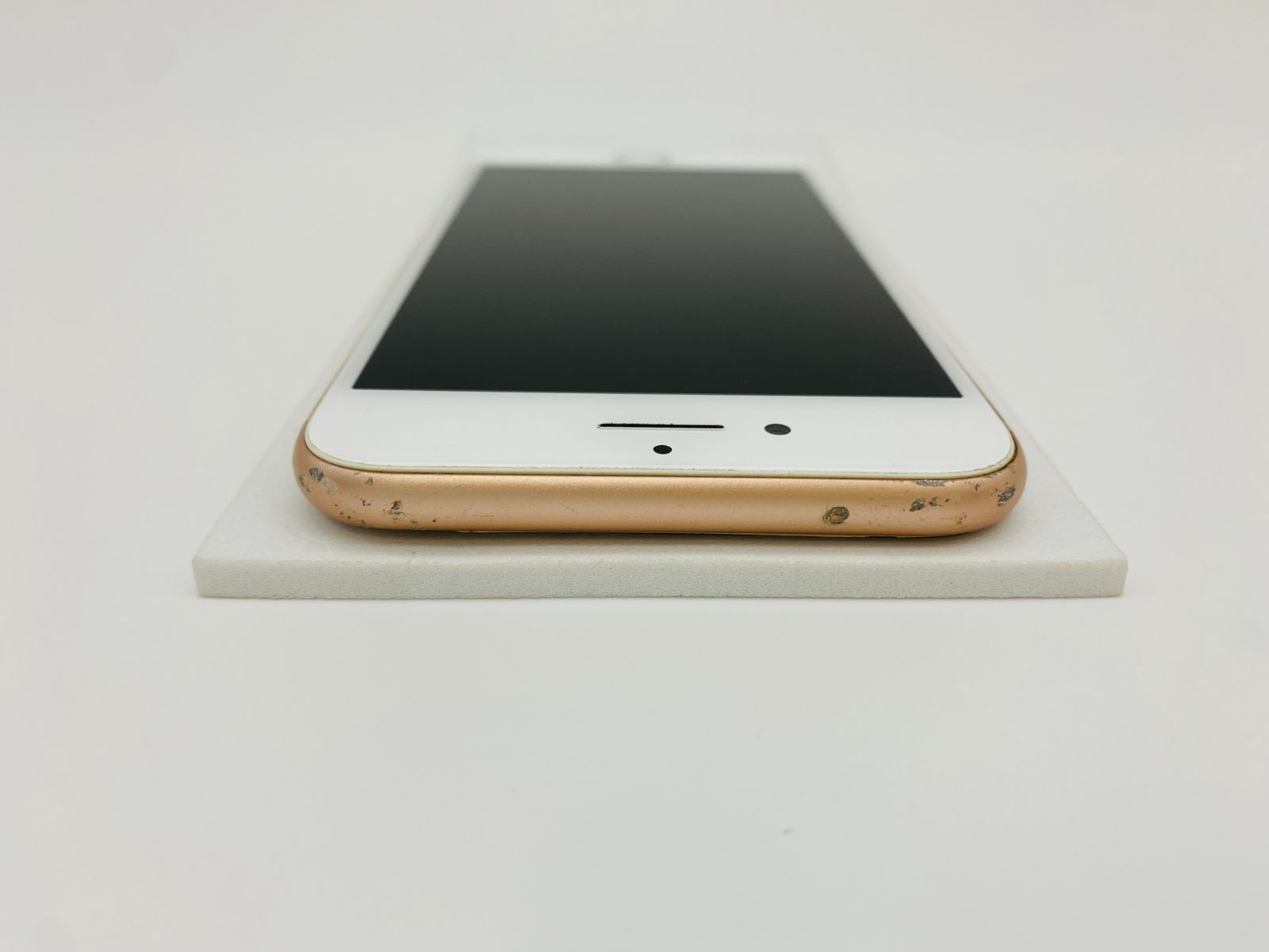 iPhone8 64GB ゴールド/シムフリー/大容量2300mAh 新品バッテリー100