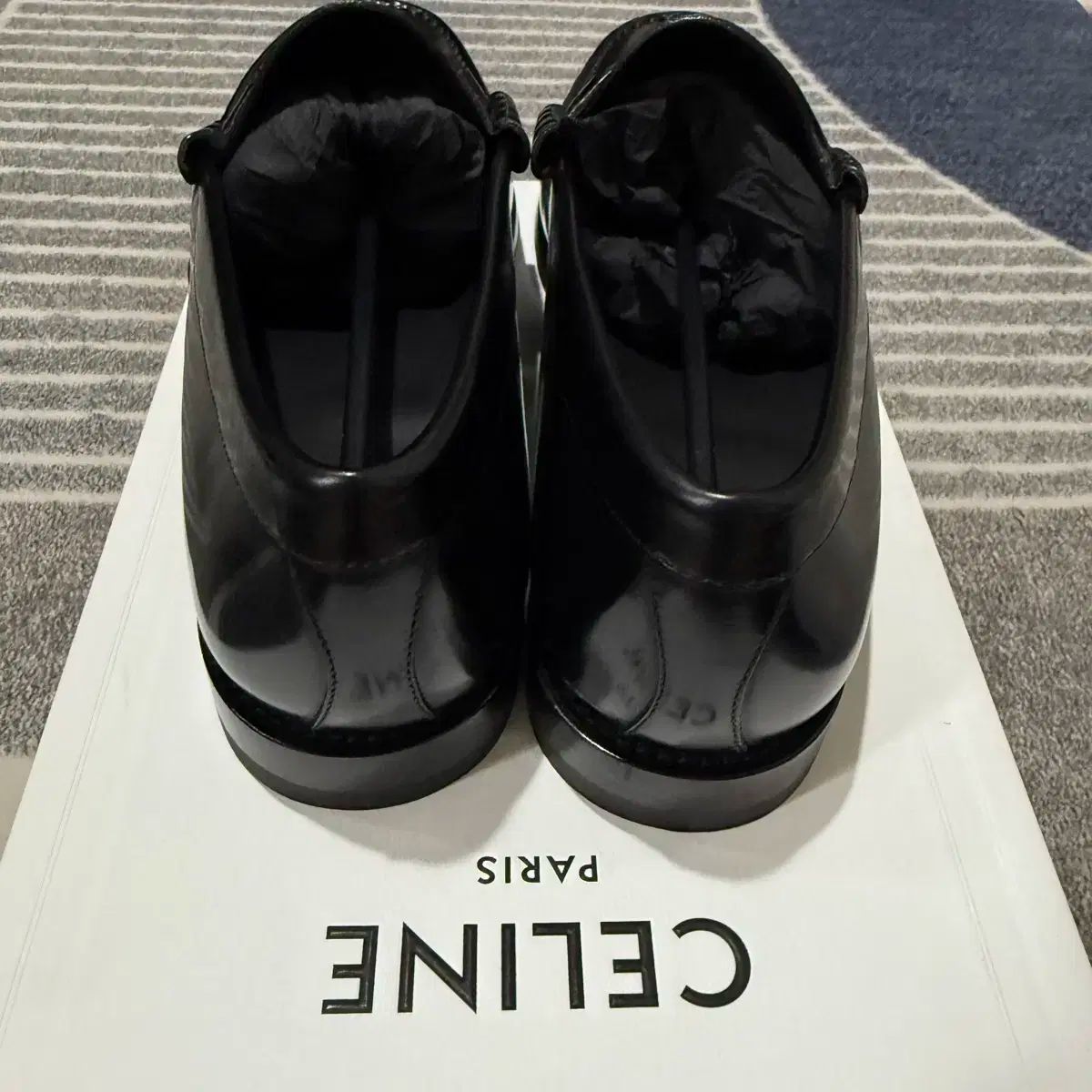CELINE