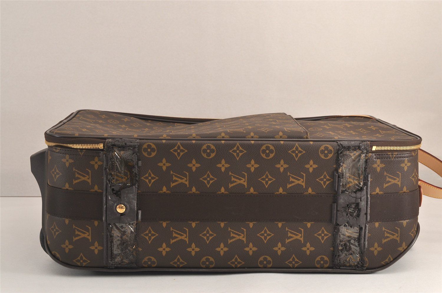LV