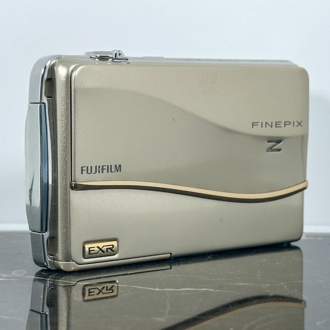 レトロデジカメ モデル◯