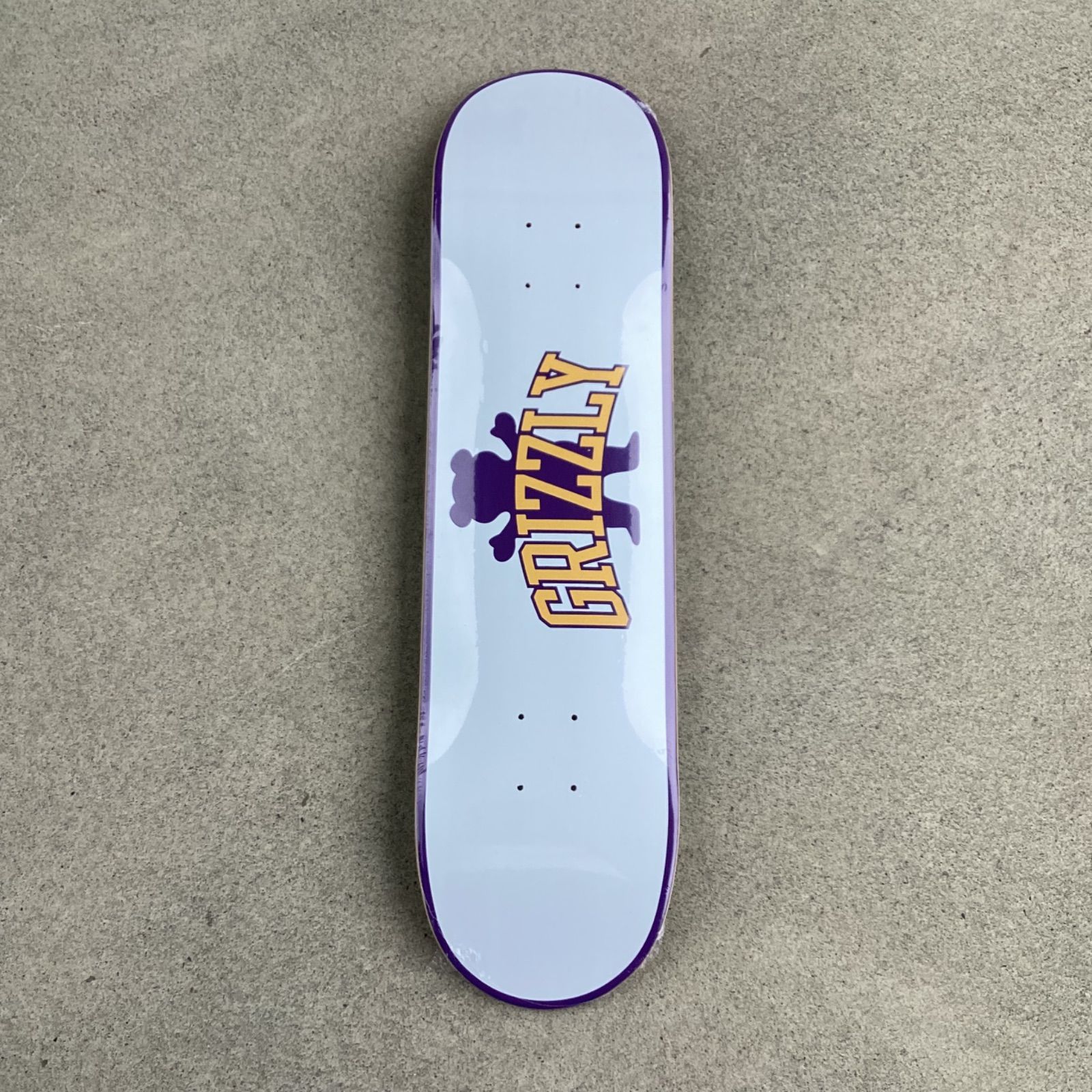 GRIZZLY デッキのみ 8.25×32 スケボーデッキ GRIZZLY デッキのみ 8.25×32 スケボーデッキ スケボー