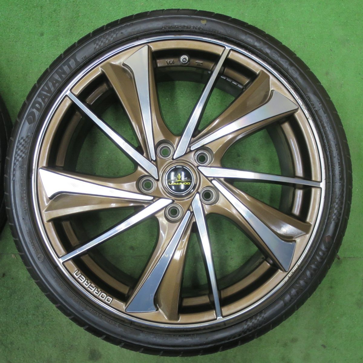 バリ溝！21年！8.5分☆215/40R18 ダヴァンティ DX640 DORFREN LFM606 