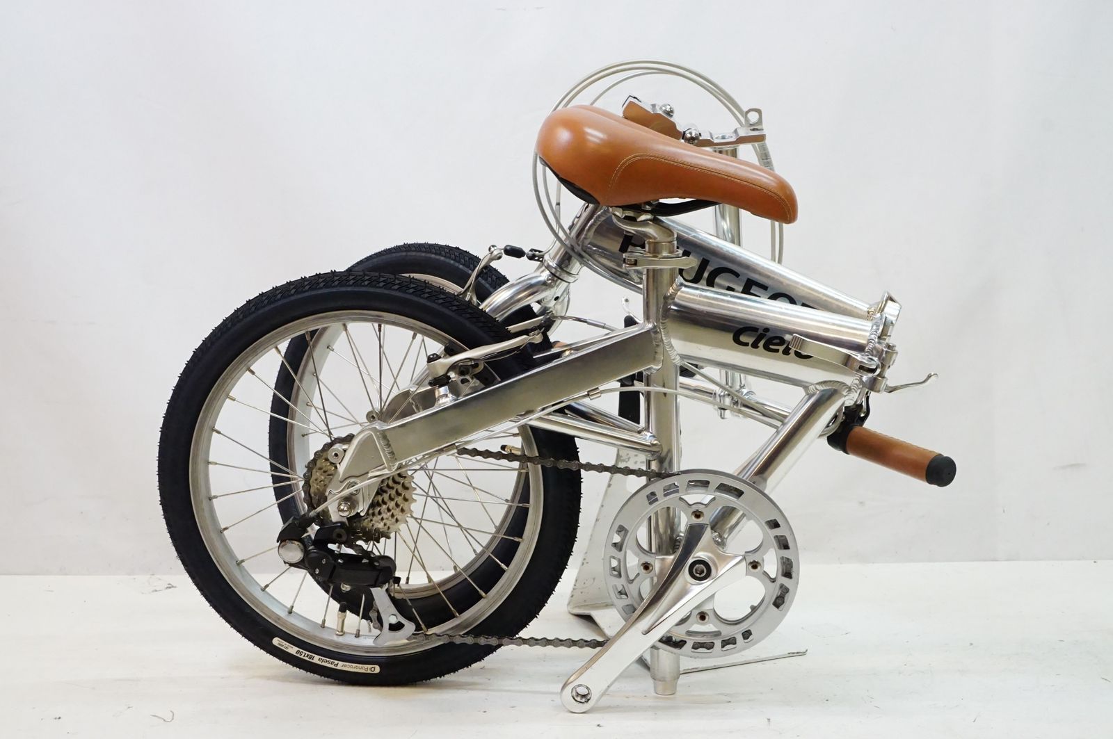 折り畳み自転車 |