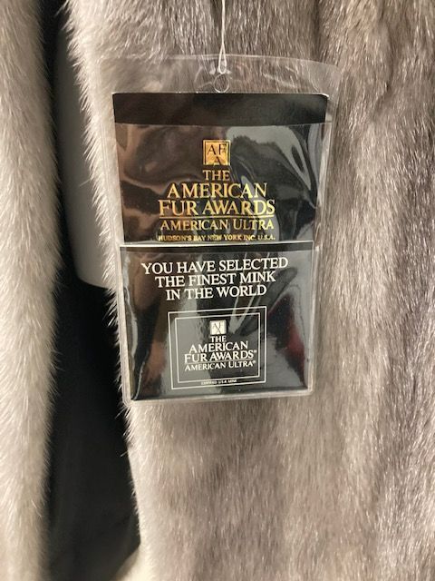 AMERICAN FUR AWARDS ミンク 星5-