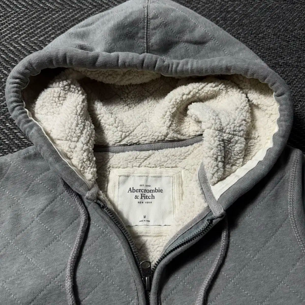 Abercrombie アバクロンビー ジップアップパーカー フード付き