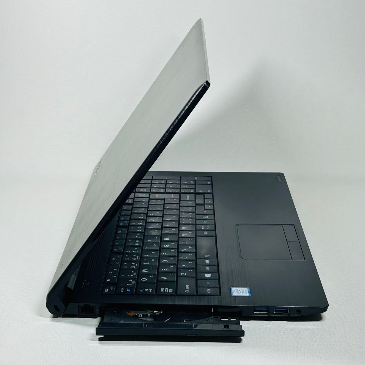 Windows11】 オフィス付き 第8世代 core i7 32GB ノートパソコン