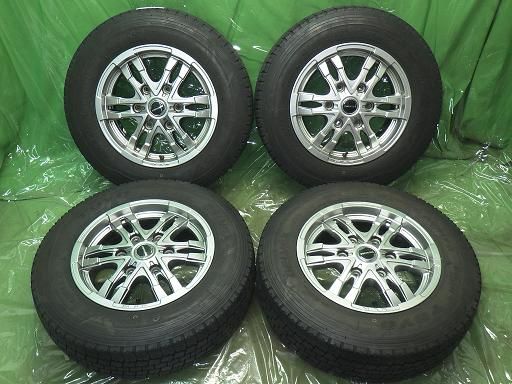 TOYO スタッドレス バリ山 BISON 15インチ トーヨー DELVEX M934