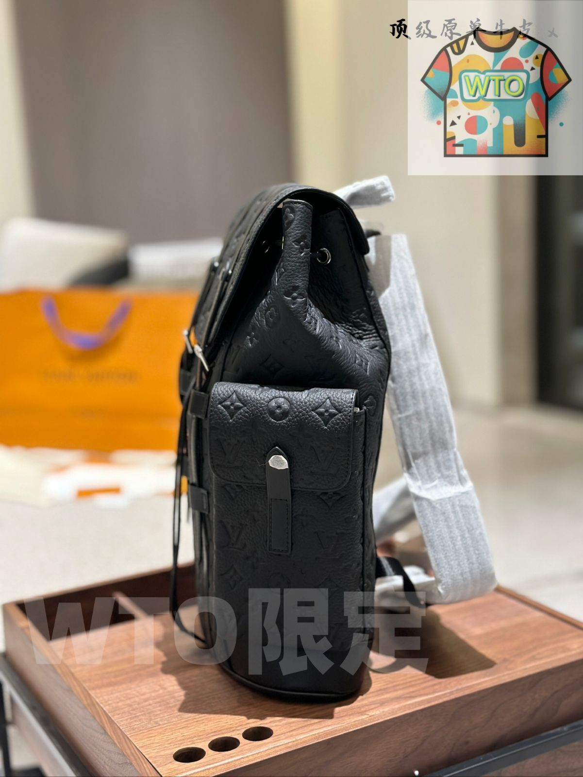 今日 Louis Vuitton ルイ ヴィトン トラベルリュックサック新シリーズ 柔らかい 人工キャンバス採用-WTO輸入2