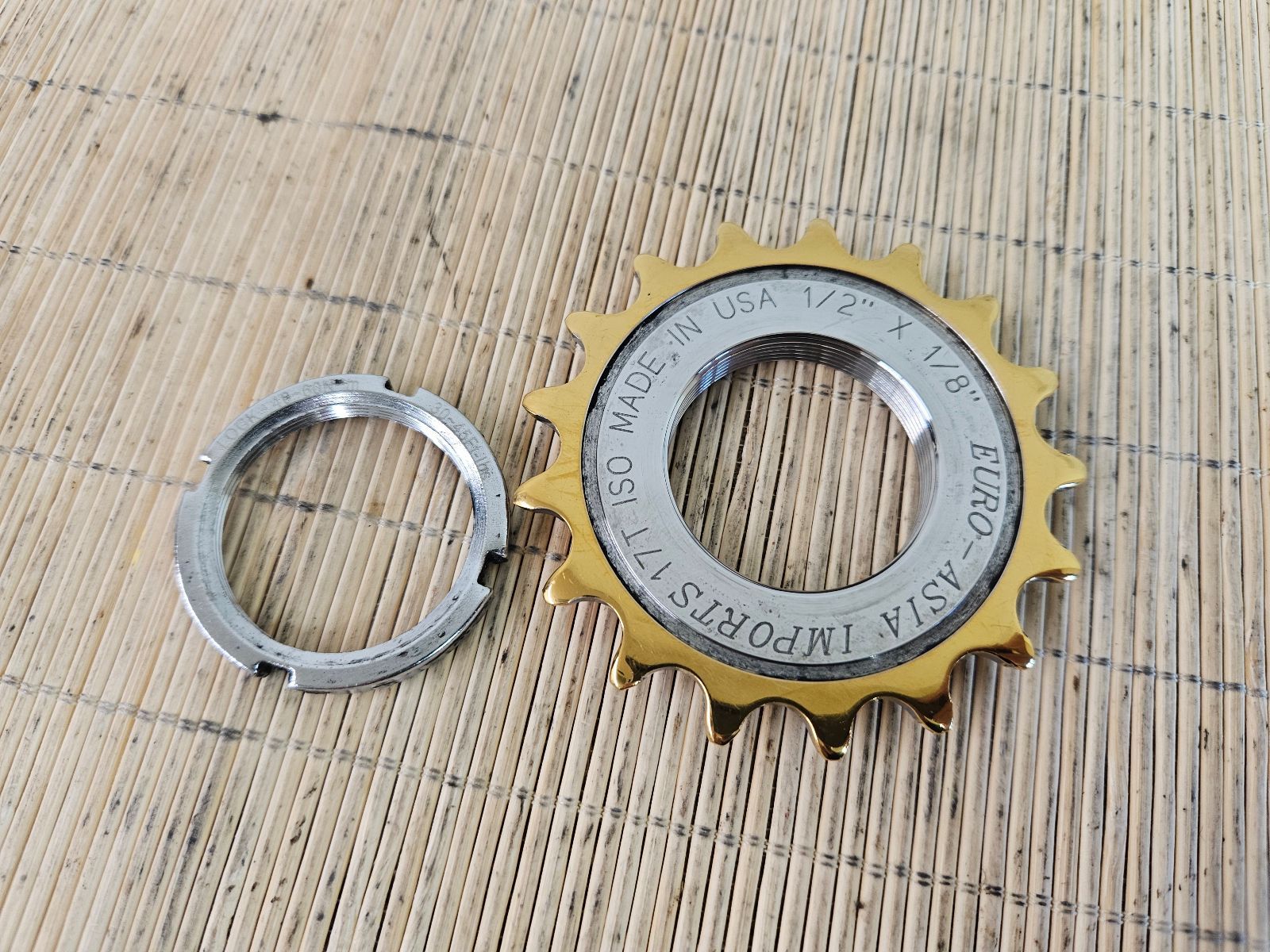 □ EURO ASIA gold medal pro track cog 17t ユーロアジア ゴールドメダル コグ ピスト ロックリング付 -  メルカリ