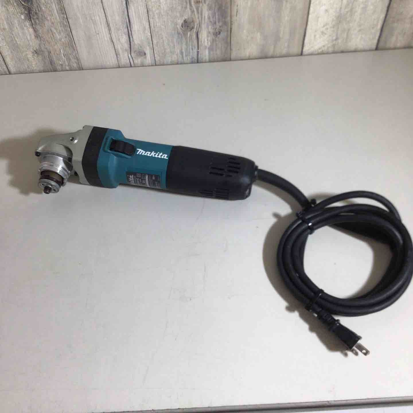 マキタ makita 100mm電子ディスクグラインダ GA4041C 戸田店