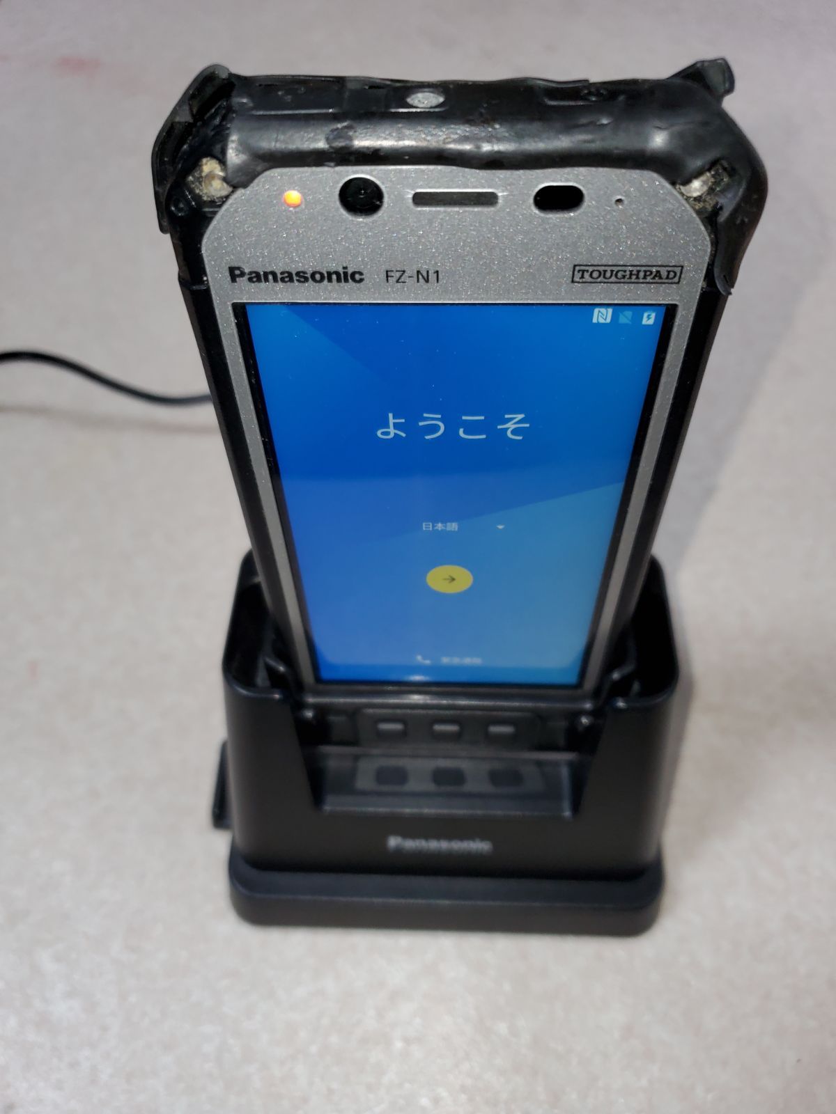 6ヶ月保証】TOUGHPAD FZ-N1 中古品 充電器、充電台付属 傷、汚れあり。起動確認済み。（パナソニック タフパッド） - メルカリ