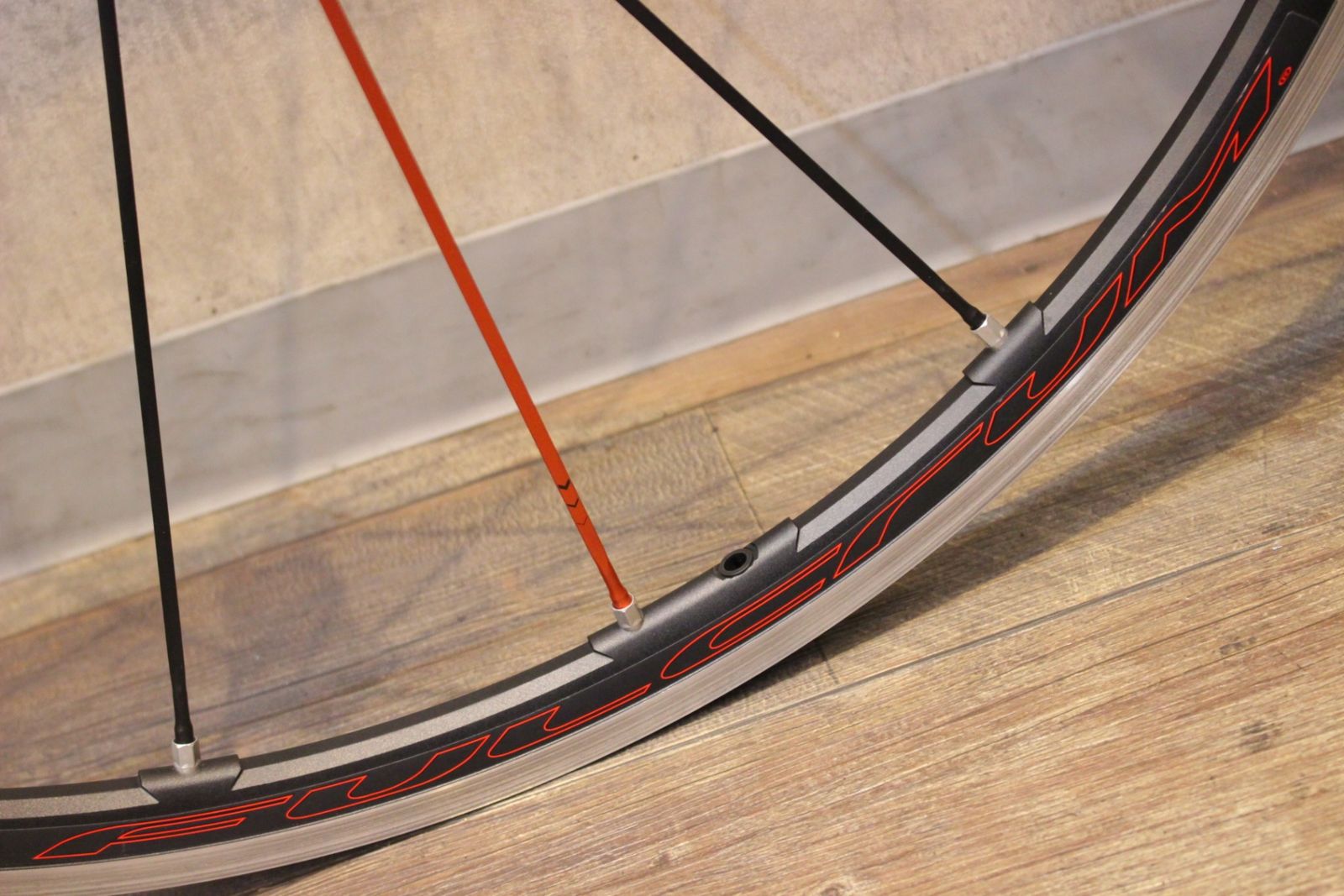 フルクラム FULCRUM