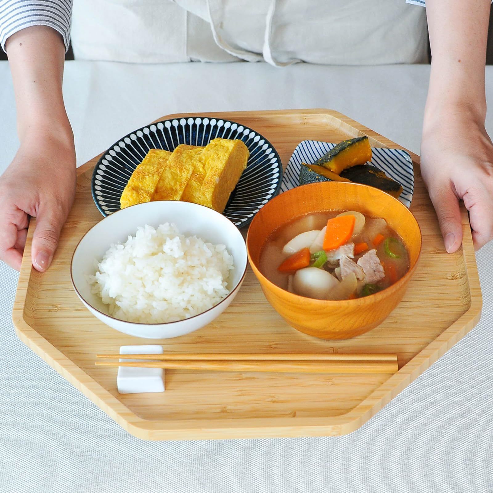 お盆 トレイ トレー おしゃれ 業務用 お正月 食洗機対応 木製 盆 北欧 小物収納 ｜半月盆 カフェトレー プラスチック 食事トレー 箱入り