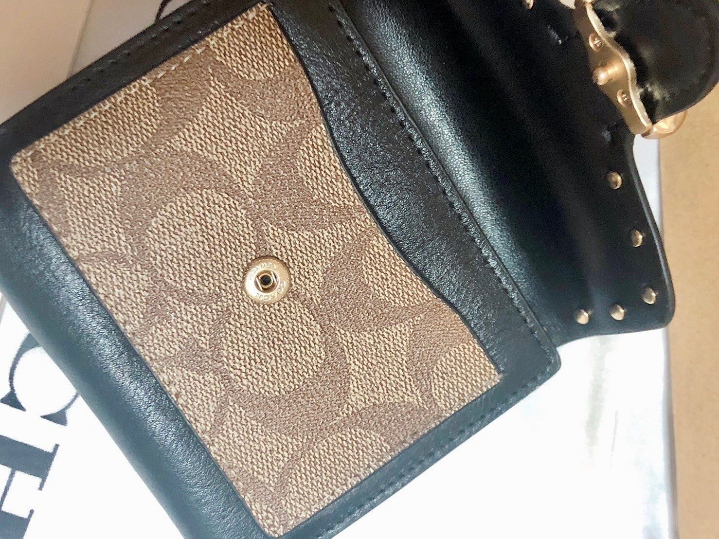 コーチ COACH ジョージー スモール ウォレットカラーブロック