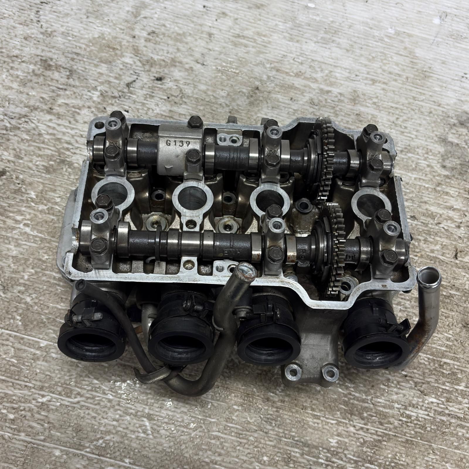 HONDA ホーネット250 MC31 シリンダーヘッド ASSY ホンダ