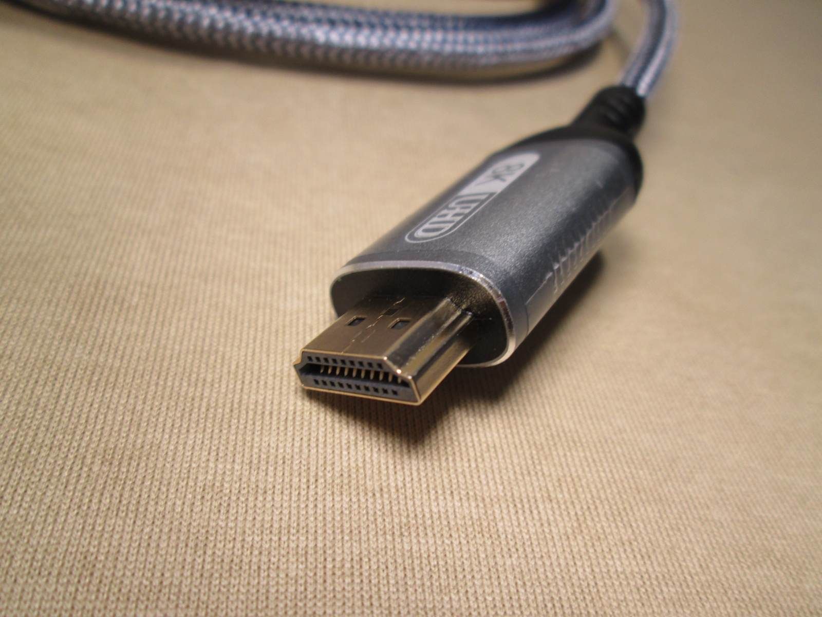 HDMIケーブル 2m ウルトラハイスピード (HDMI 2.1) 8K/4K/3D対応 送料無料 正常品 ＜新品＞ [89986]