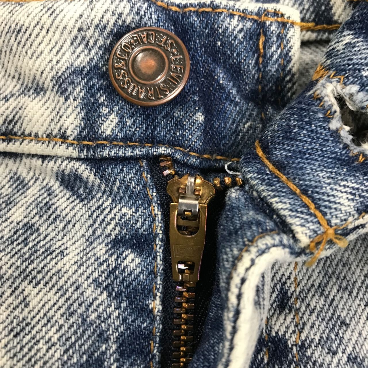 USA製 90s Levi's リーバイス 520 ケミカルウォッシュ デニム パンツ サイズ W33 L30 メンズ L位 90年代 ストーンウォッシュ 古着 s24072756