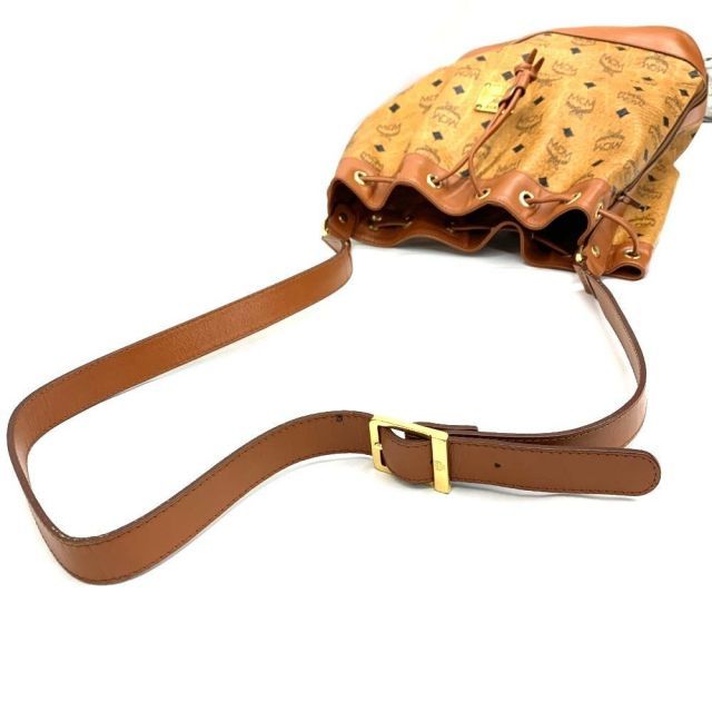 MCM巾着バッグ MCM エムシーエム 巾着 ショルダーバッグ レザー