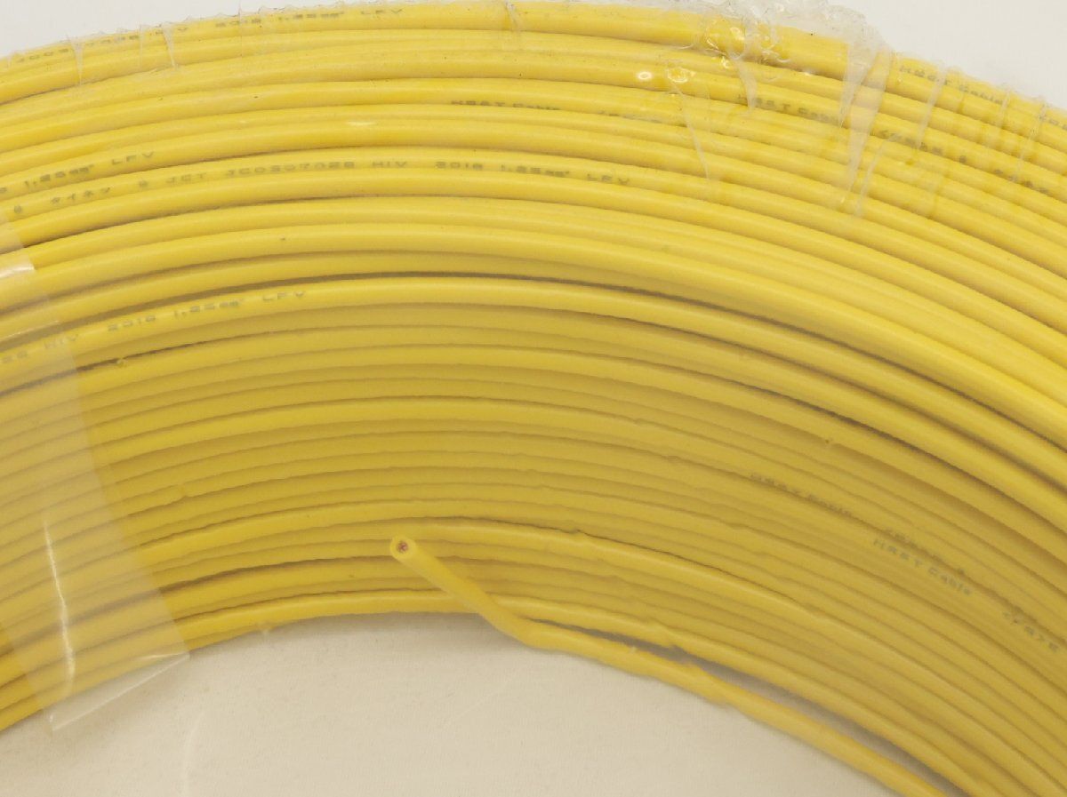 送料無料】未使用品 住電日立ケーブル HIV LF 1.25m? 300M巻き 黄色